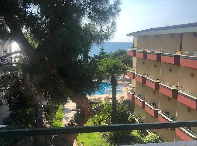 Sumela Garden 3* 벨디비