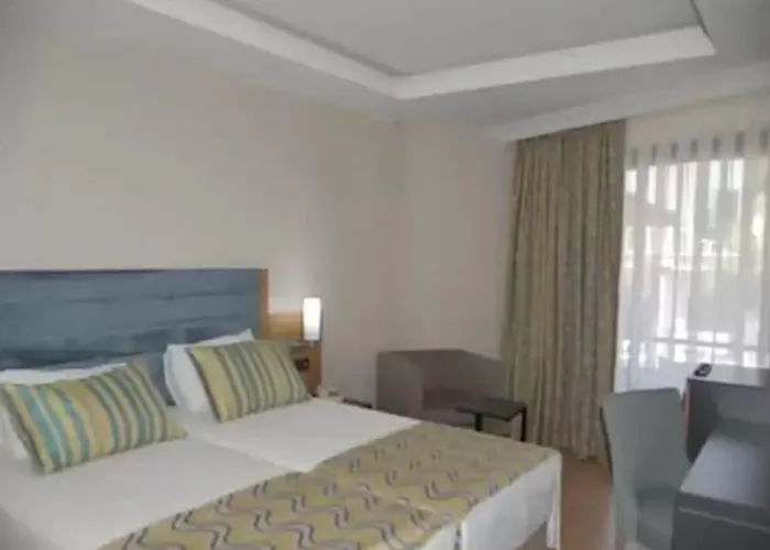 호텔 Sumela Garden 3*