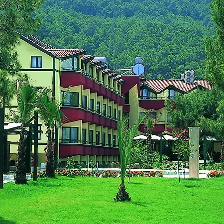 מלון Sumela Garden 3*