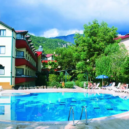 Sumela Garden Hotel 3*