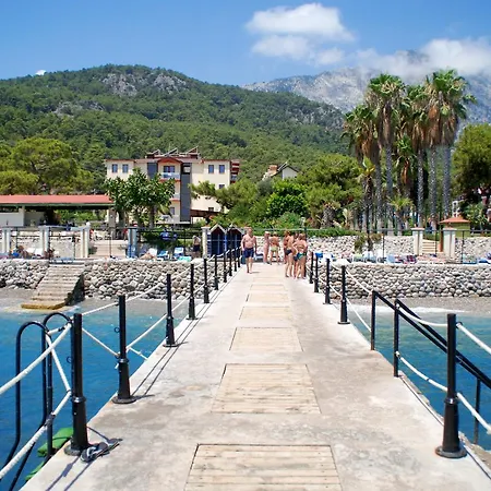 Sumela Garden מלון 3*