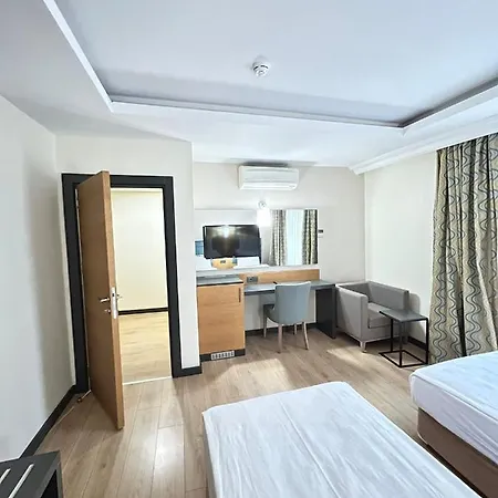 Sumela Garden Hotel 3*