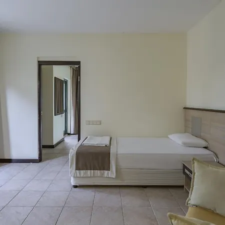 Sumela Garden 3* بيلديبي